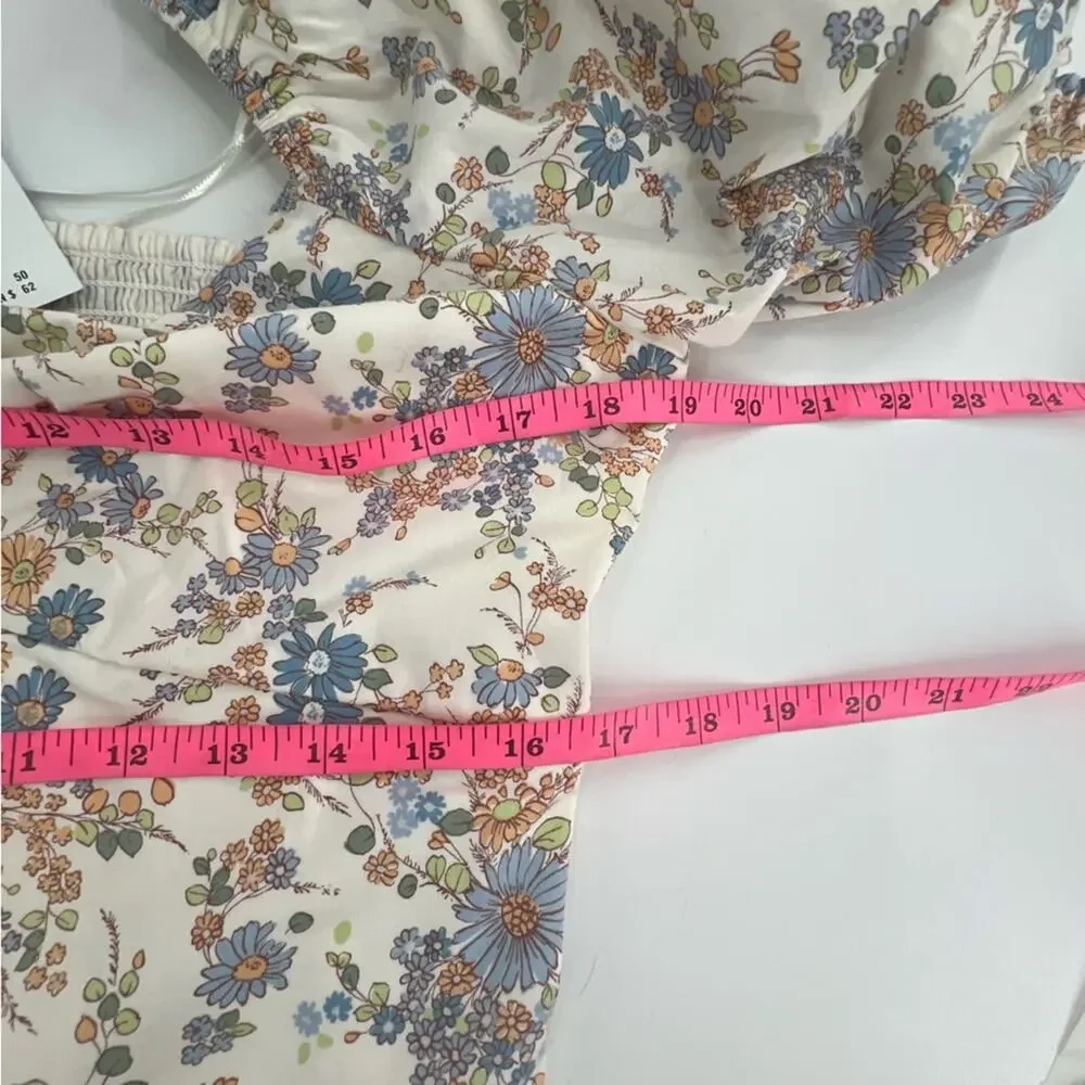 NWT Abercrombie &‎ Fitch floral puff sleeve crop top sz L